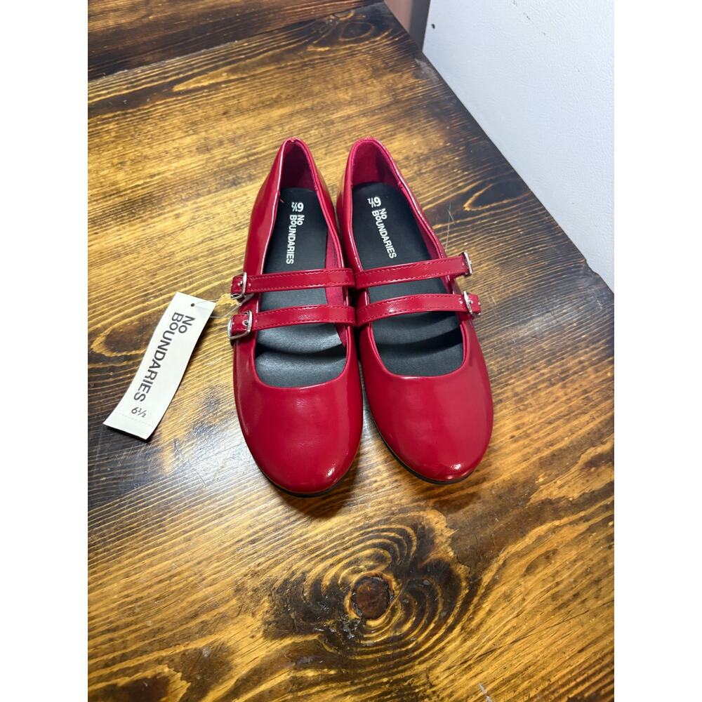 No Boundaries Red‎ Patent Mary Jane Flats Size 6.5